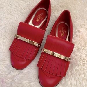 VALENTINO GARAVANI Uptown Embellished Fringed Leather Loafers - Red Size 38/8 US